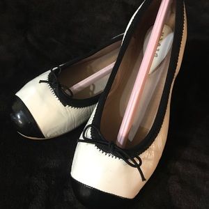 Bloch ~ Ballet Flat ~ Girls Size 30 (11.5)